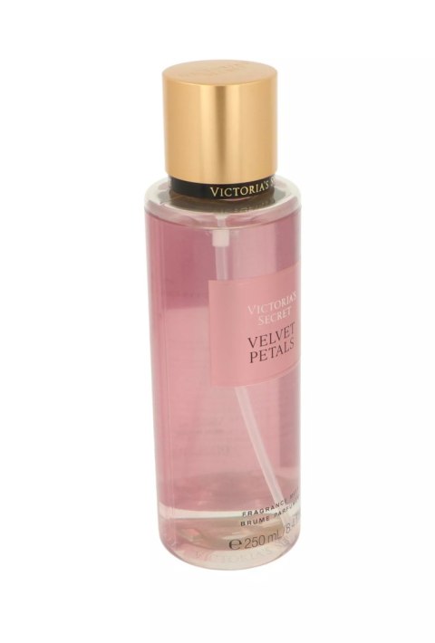 Victoria`s Secret Velvet Petals Body Mist 250ml