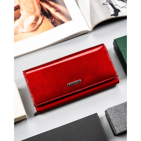Duży, czerwony portfel damski ze skóry naturalnej i ekologicznej wyposażony w system RFID - Rovicky