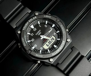 ZEGAREK MĘSKI CASIO AQ-S820W-1AV (zd302a)