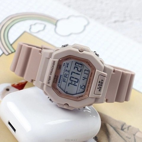 ZEGAREK DAMSKI CASIO LWS-2200H-4AV