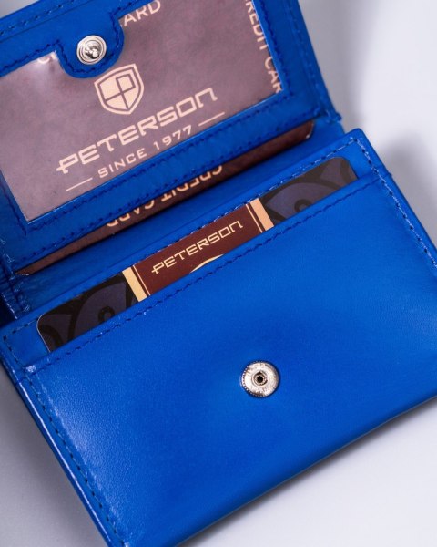 Mały, skórzany portfel damski z systemem RFID Protect - Peterson