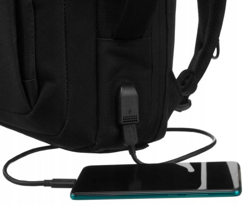 Plecak podróżny z miejscem na laptopa i portem USB - Peterson